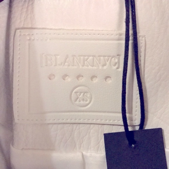 Christmas gift alert!! NWT white biker style faux leather jacket - Picture 4 of 15